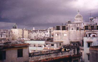 Havana Skyline With Storm (Photo, 65k)